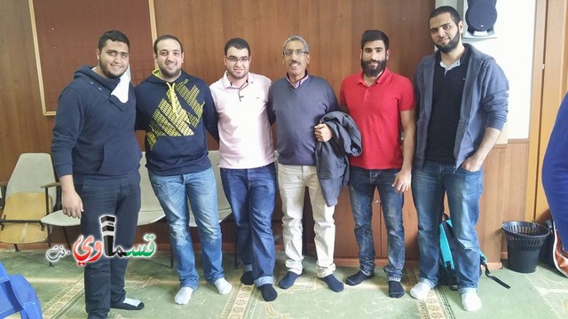 الدكتور عبد الوهاب واصحاب الخير يتممون حملة التبرعات لمسجد ملدوفا  والطلاب يشكرون 